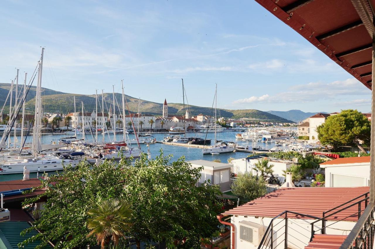 Domus Maritima Hotell Trogir Eksteriør bilde