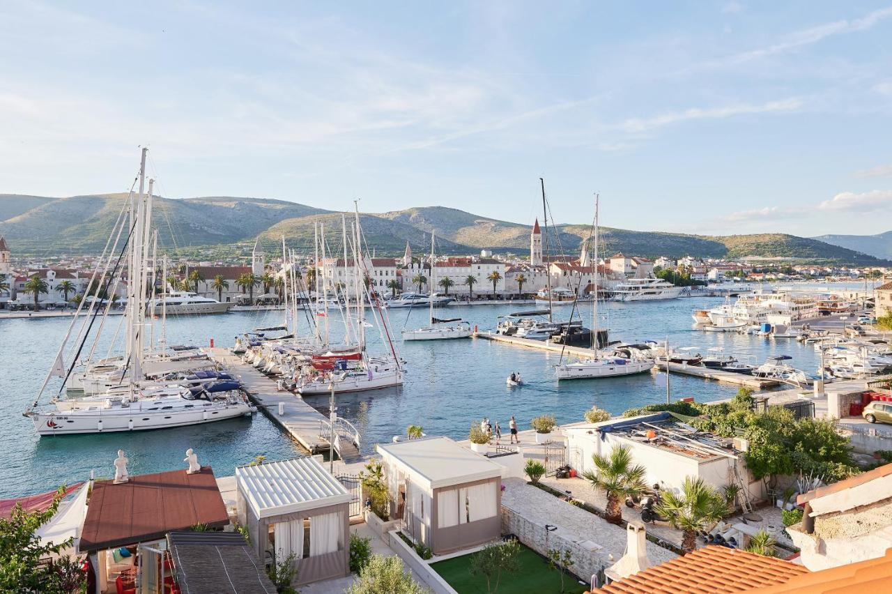 Domus Maritima Hotell Trogir Eksteriør bilde